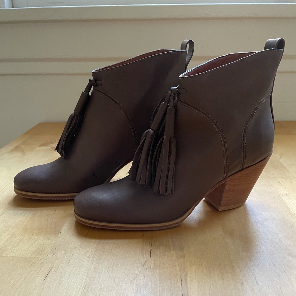 Rachel Comey Bookmark Booties Shoes size 7.5